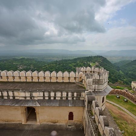 Renest Kumbhalgarh Hotel Buitenkant foto