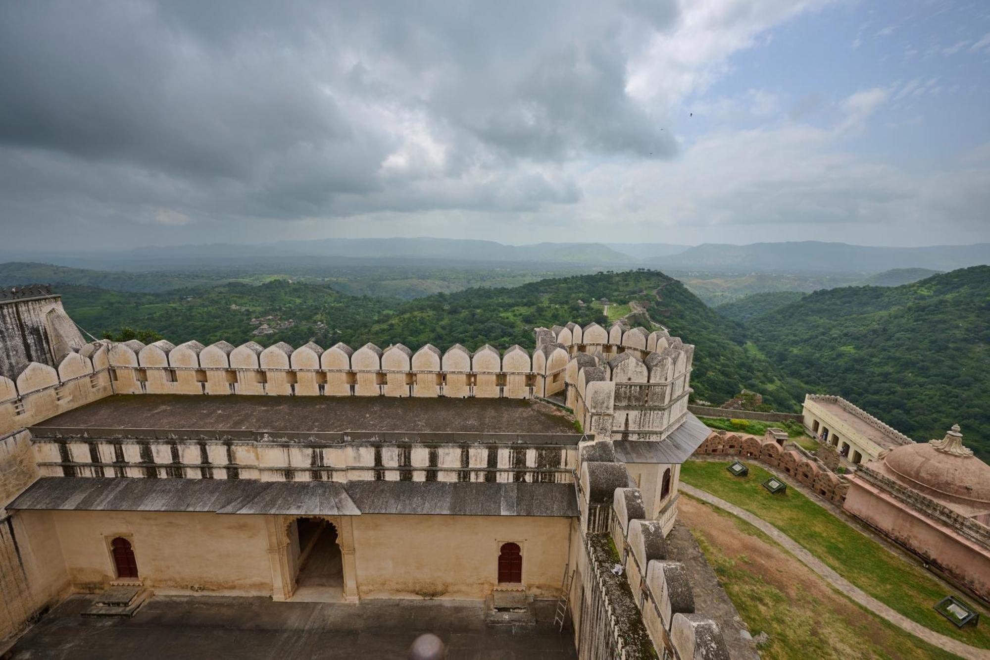 Renest Kumbhalgarh Hotel Buitenkant foto